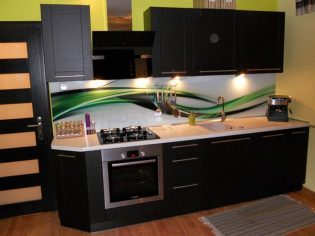 kuchnia ciemny-braz-zolty-zielony-1